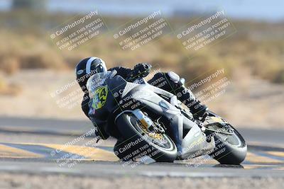 media/Nov-16-2024-CVMA (Sat) [[0e4bb1f32f]]/Race 9-Amateur Supersport Middleweight/